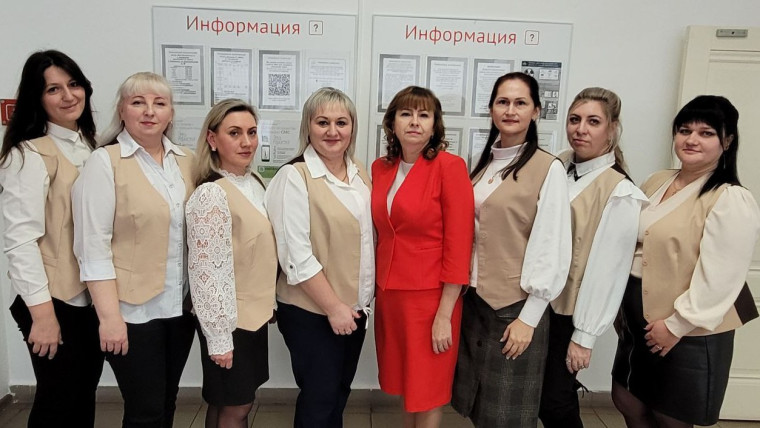 Филиал АУ «МФЦ» в с. Каширском празднует юбилей. Филиал АУ «МФЦ» в с. Каширском празднует юбилей.